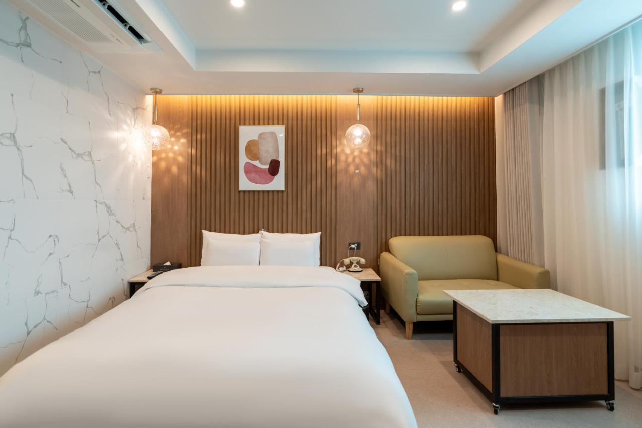 Jecheon Hound Hotel Chech'ŏn Eksteriør billede