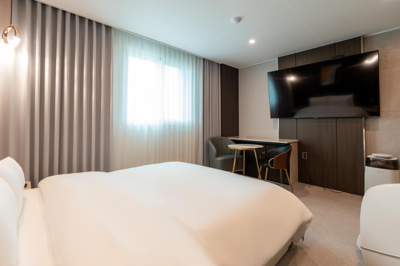 Jecheon Hound Hotel Chech'ŏn Eksteriør billede
