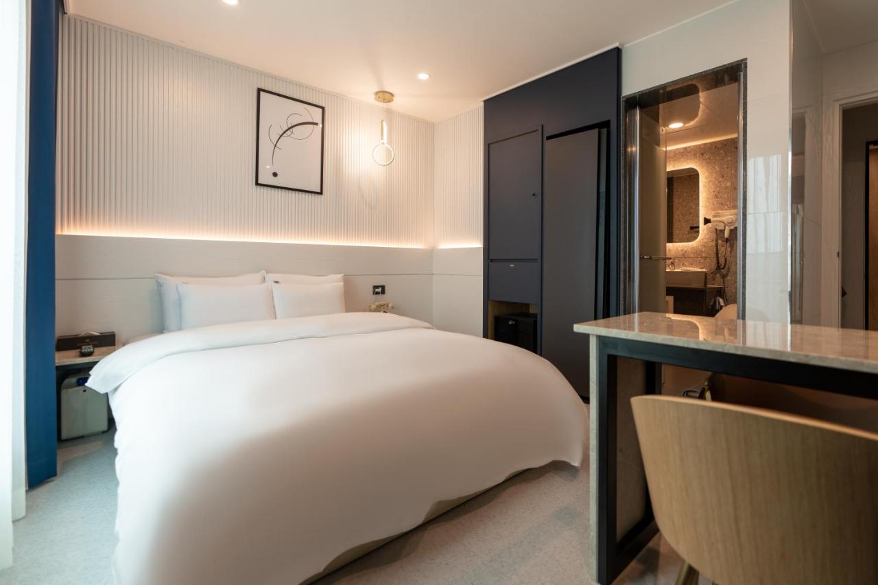 Jecheon Hound Hotel Chech'ŏn Eksteriør billede
