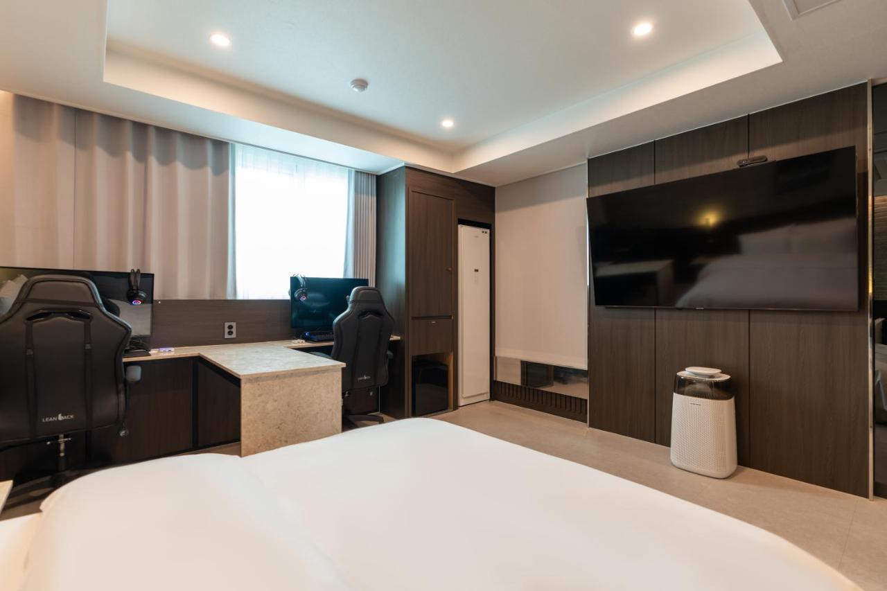 Jecheon Hound Hotel Chech'ŏn Eksteriør billede