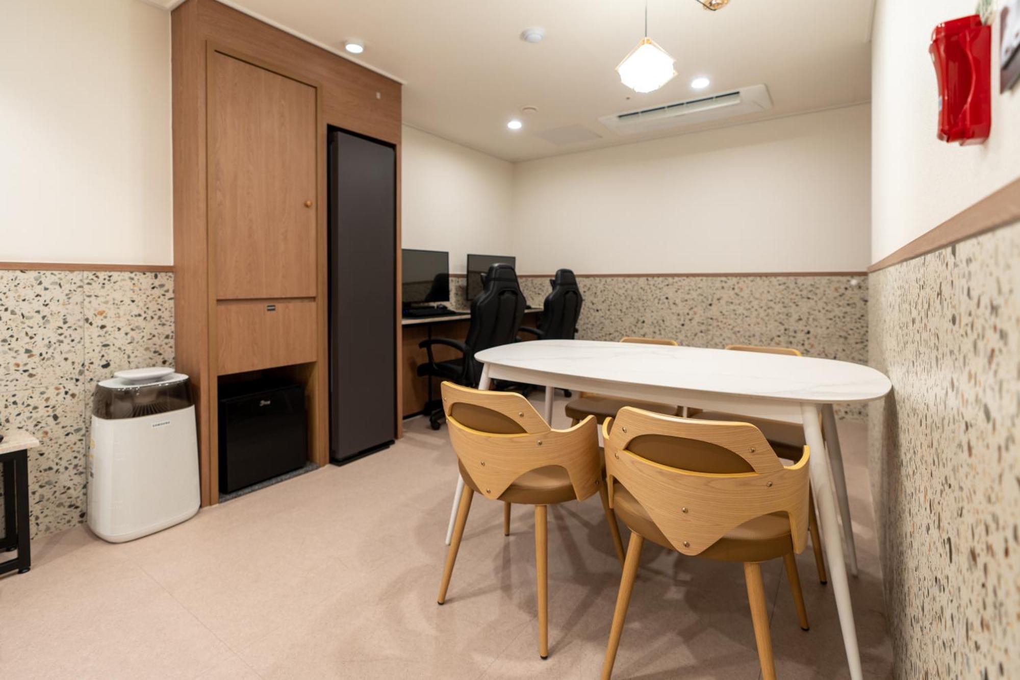 Jecheon Hound Hotel Chech'ŏn Eksteriør billede